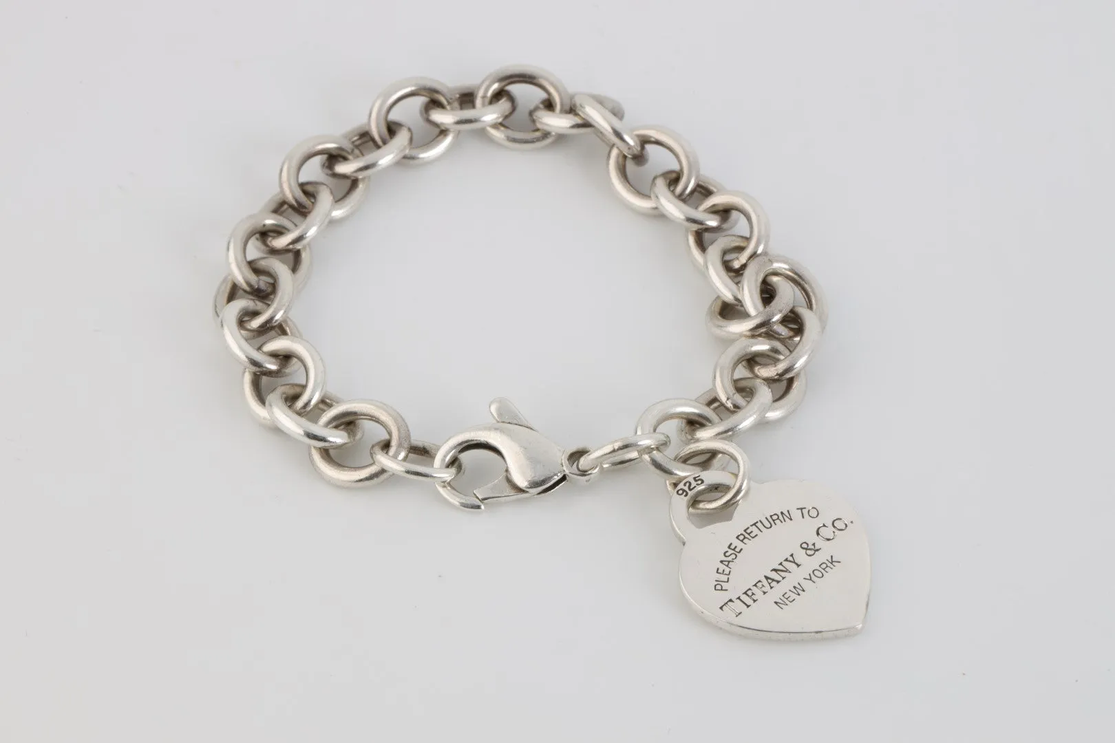 7.5" Tiffany & Co. 925 Silver Bracelet w/ Heart Tag (33.38g.)