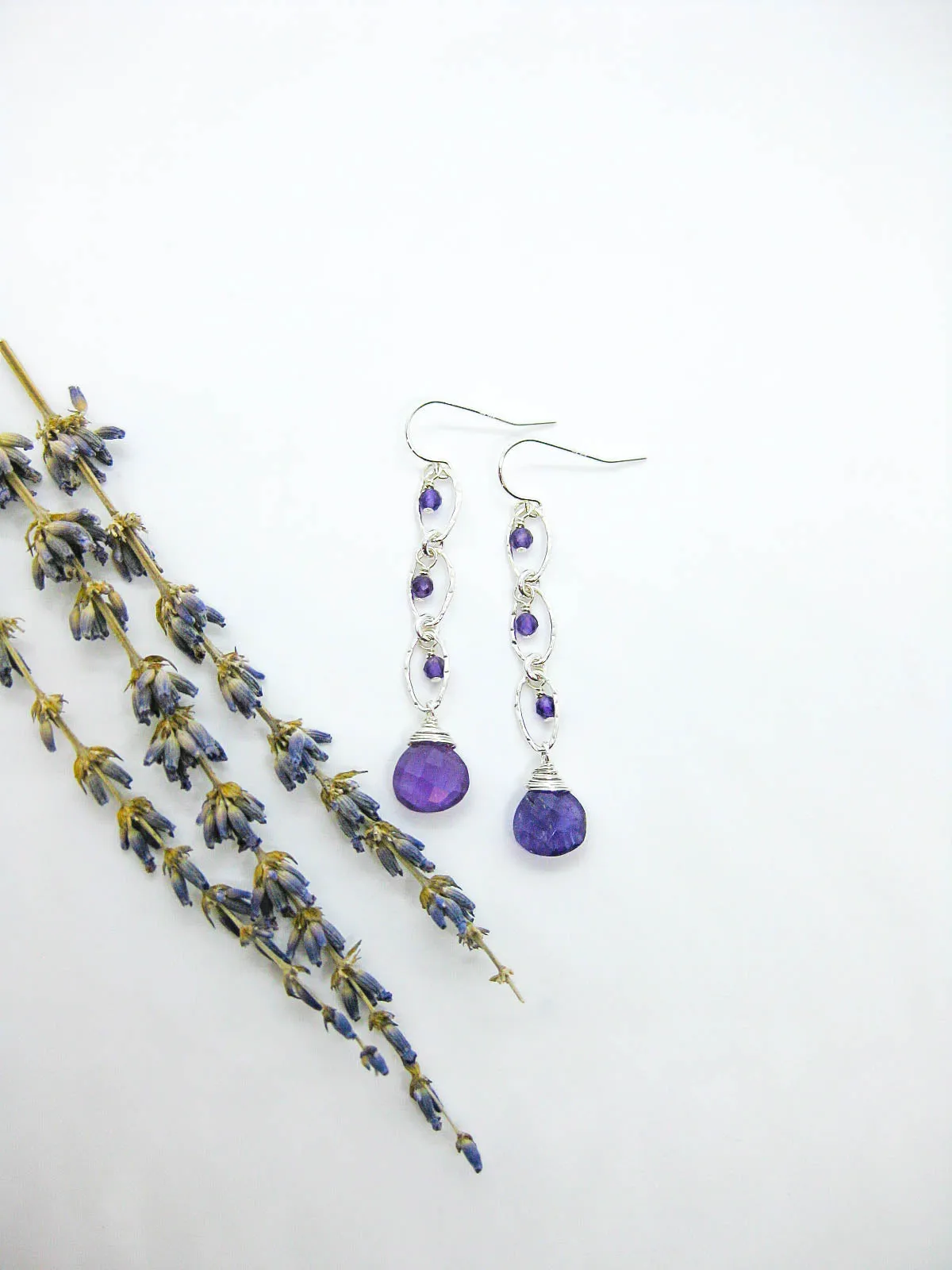 Lilac: Amethyst Earrings - e721