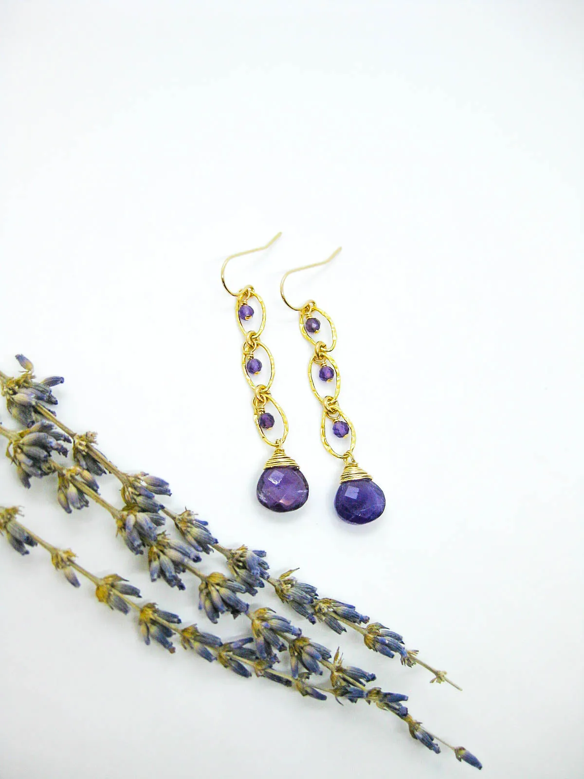 Lilac: Amethyst Earrings - e721