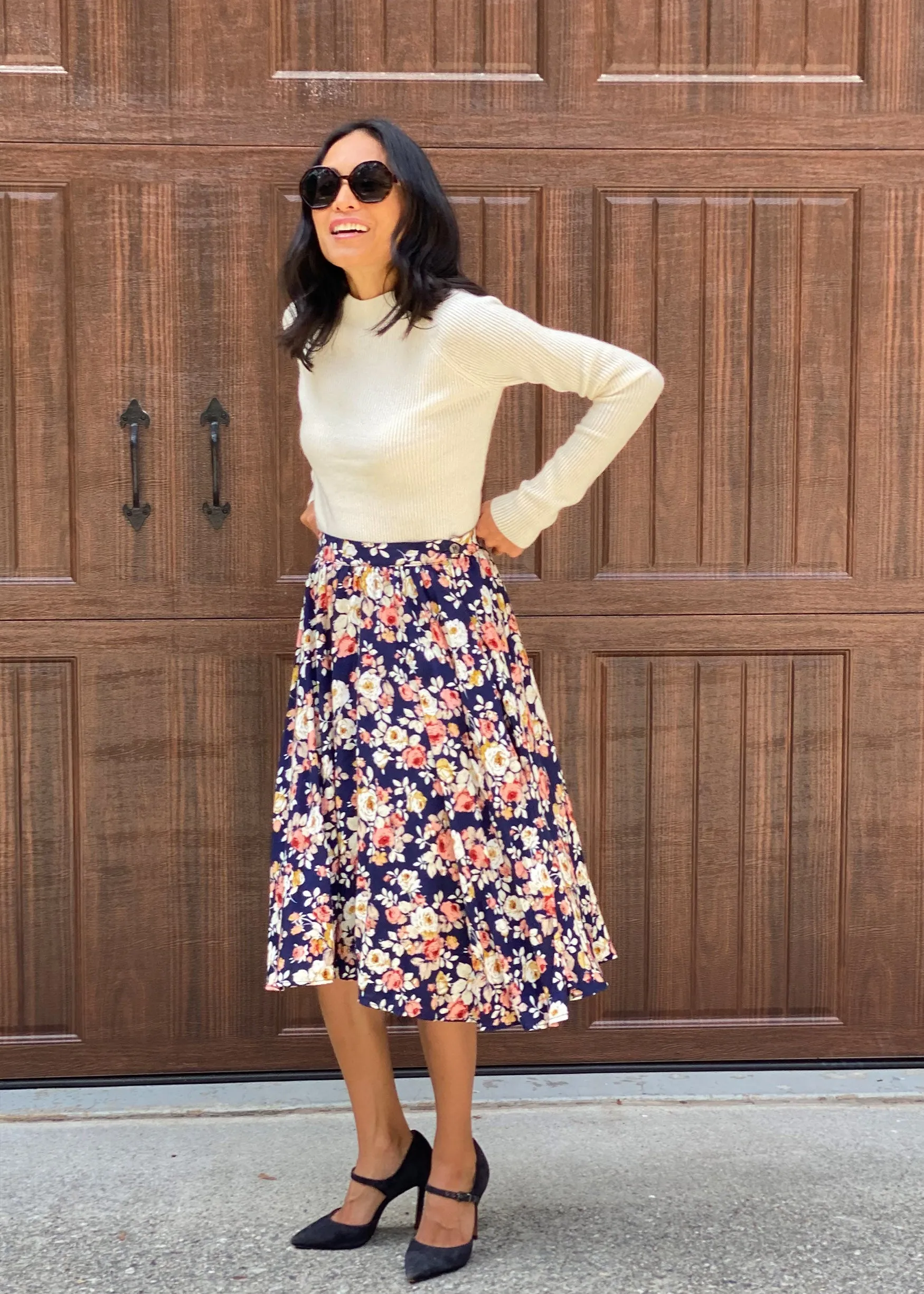 midi skirt in navy fleur